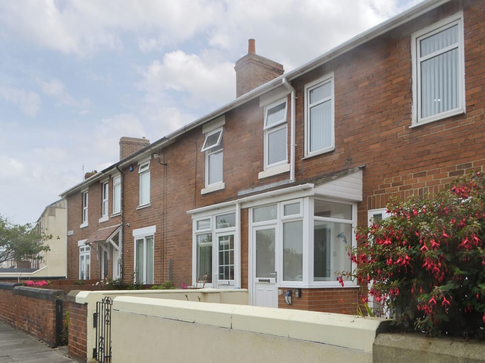 Exterior | Dolphin Cottage, Newbiggin by the Sea