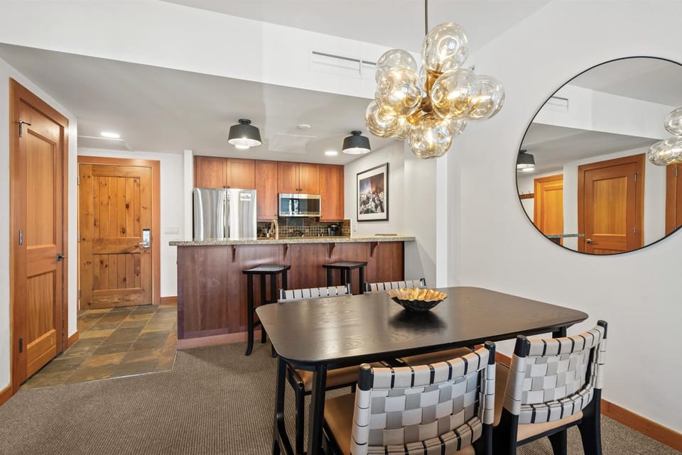 Dining Room / Kitchen