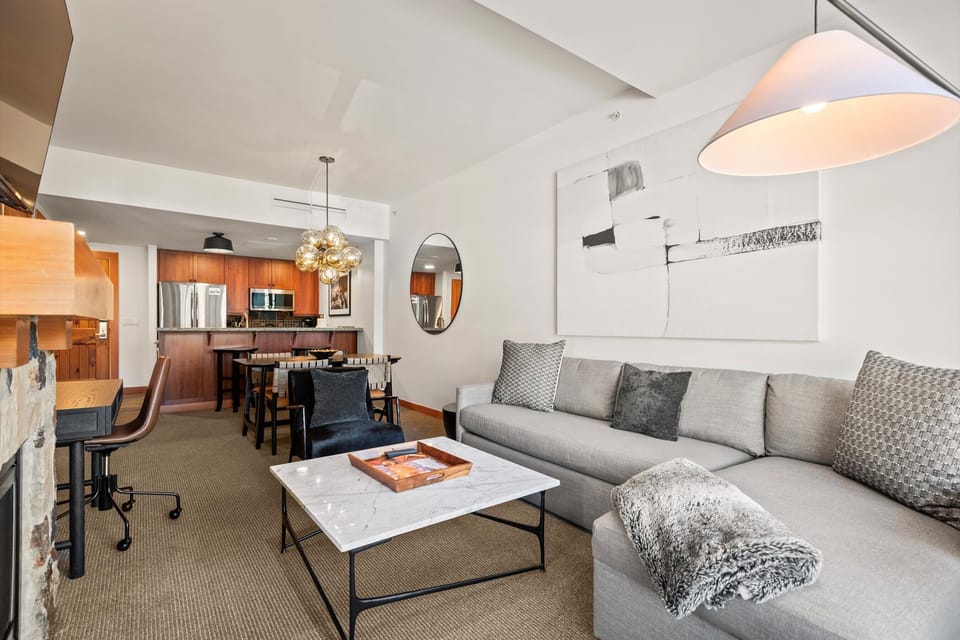 Living / Dining Room
