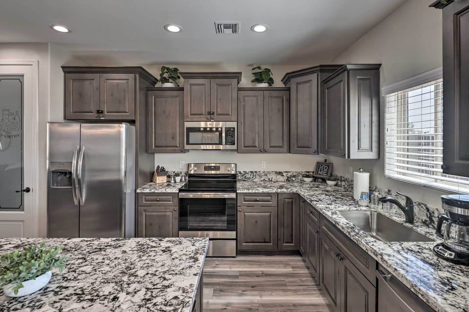 Kitchen | Fully Equipped | Step-Free Access | Blender | Hot Water Pot