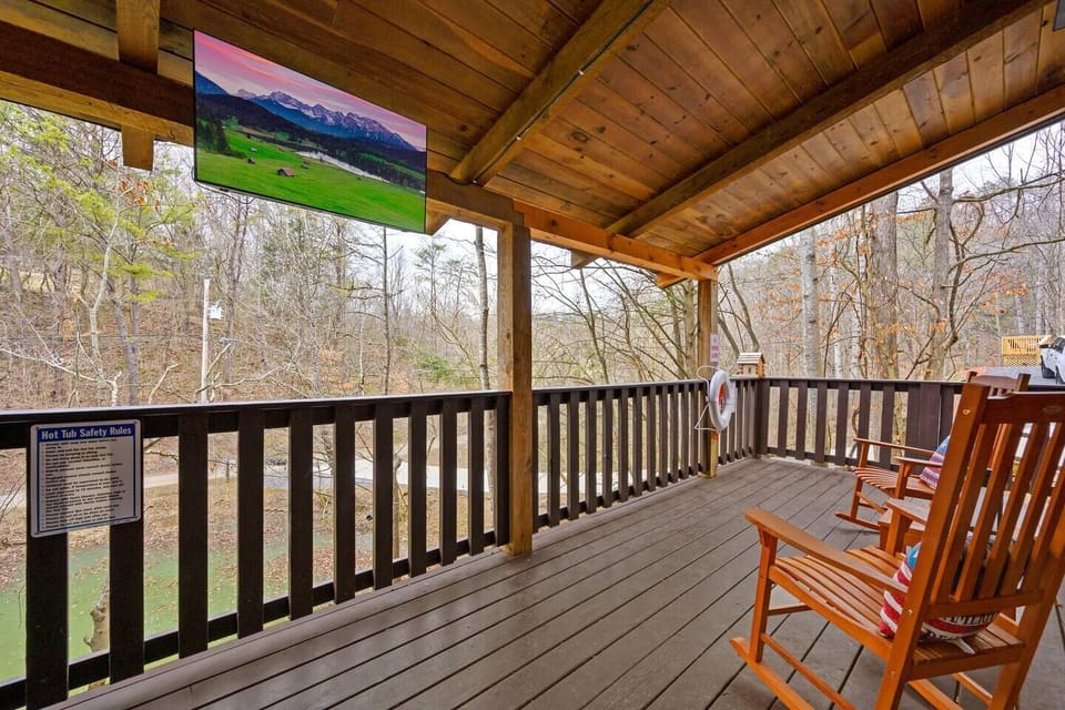 You're seeing right- You can watch TV right on the deck!