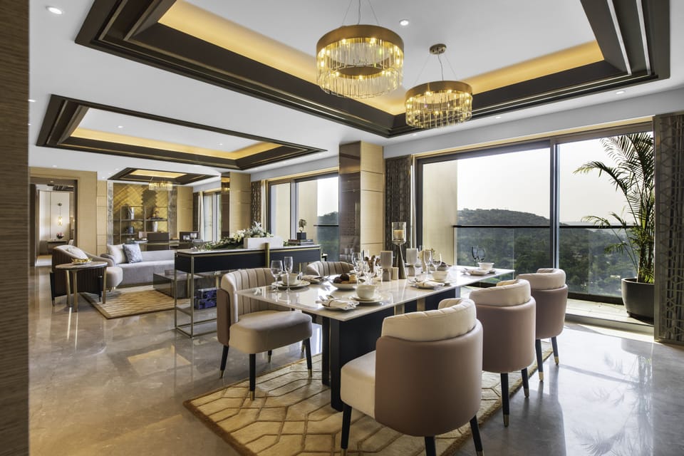 Presidential Suite | Living area | 49-inch Smart TV with digital channels, TV