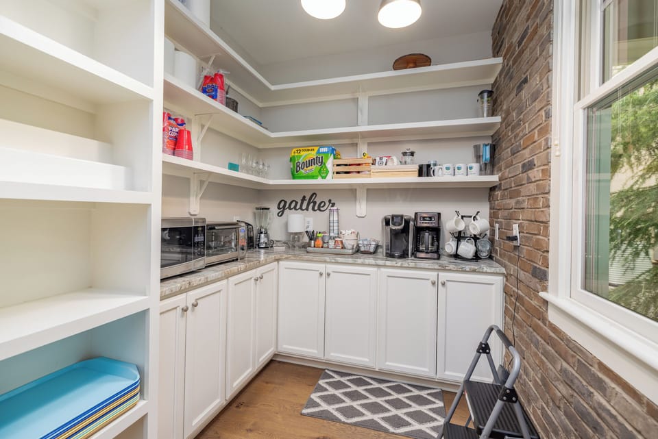 Butler's Pantry