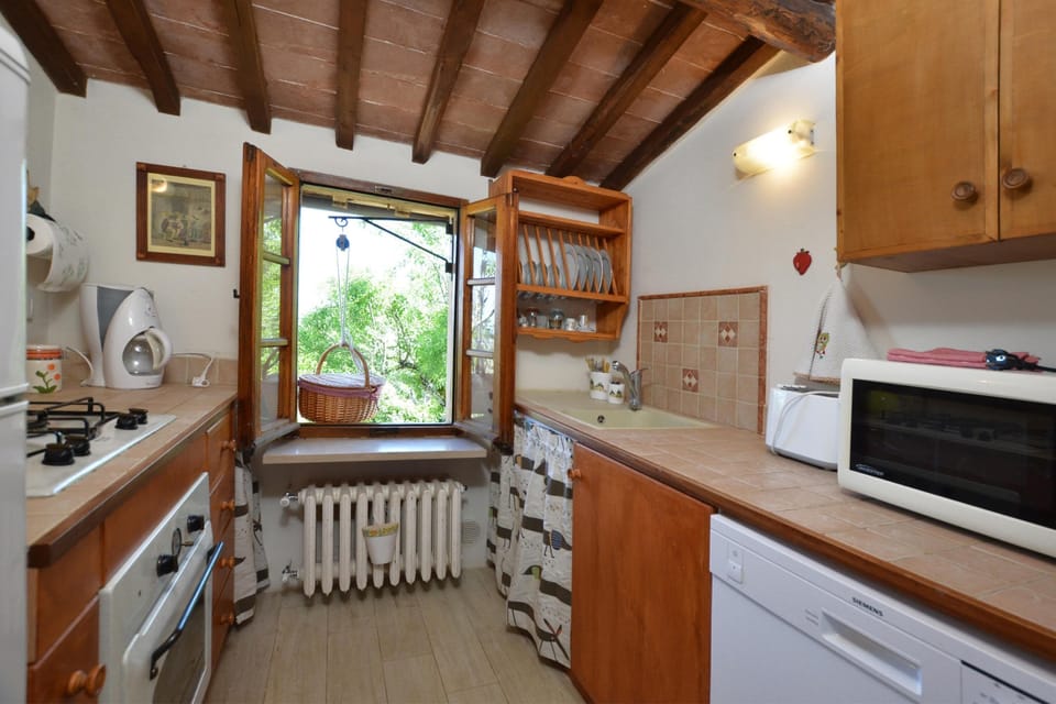 Family House, Multiple Bedrooms, 2 Bathrooms, Mountainside (Il Fortino) | Private kitchen | Microwave, oven, stovetop, dishwasher