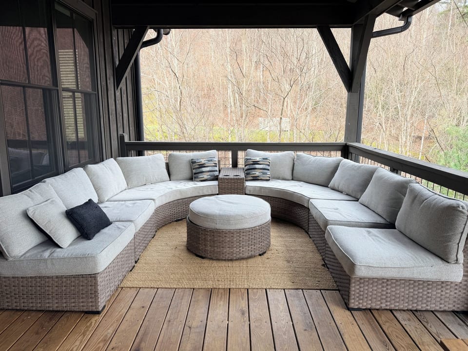 Upper Deck