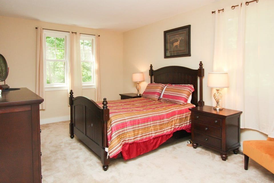 Primary Bedroom with Queen Bed