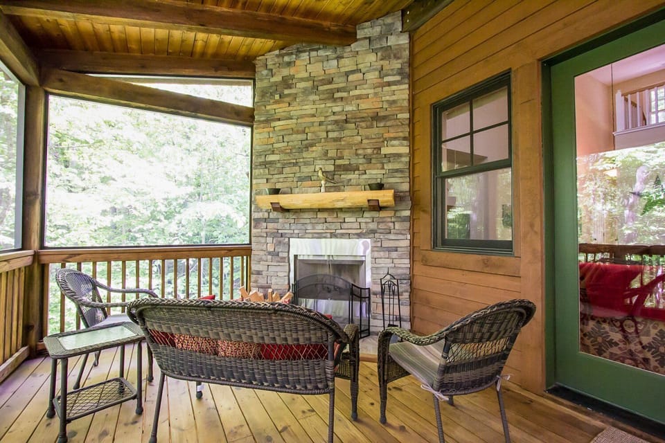 Private Back Porch