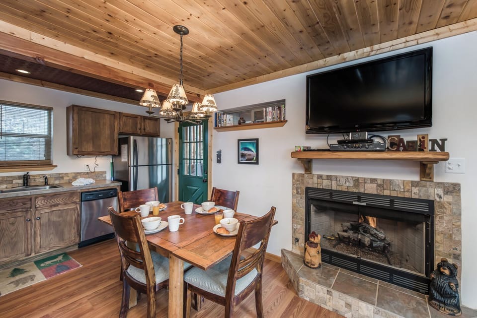 Studio (2 Bedrooms) | Property amenity