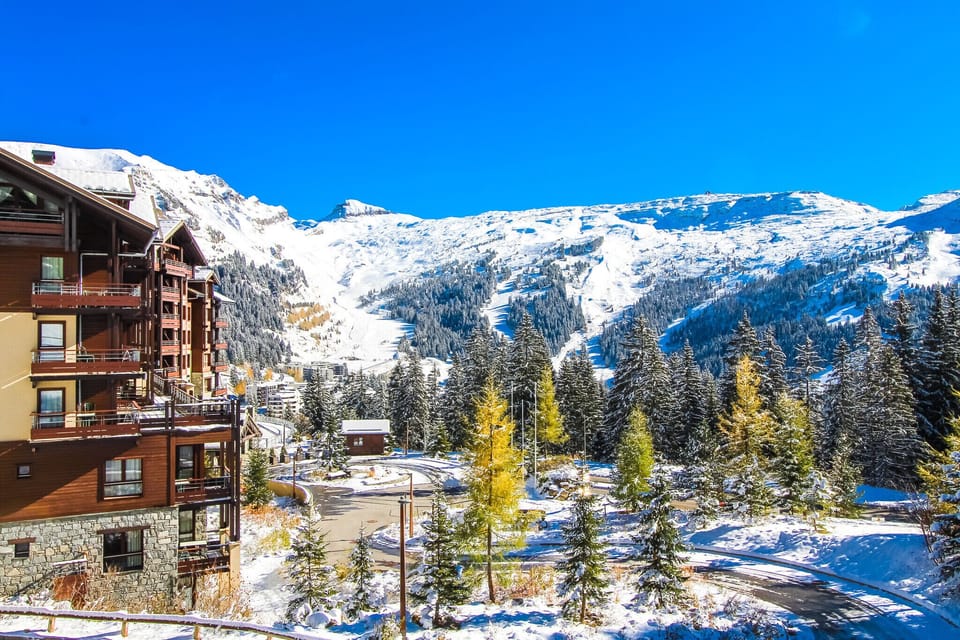 Flaine holiday residence, ski in ski out with mountain views, covered parking, swimming pool