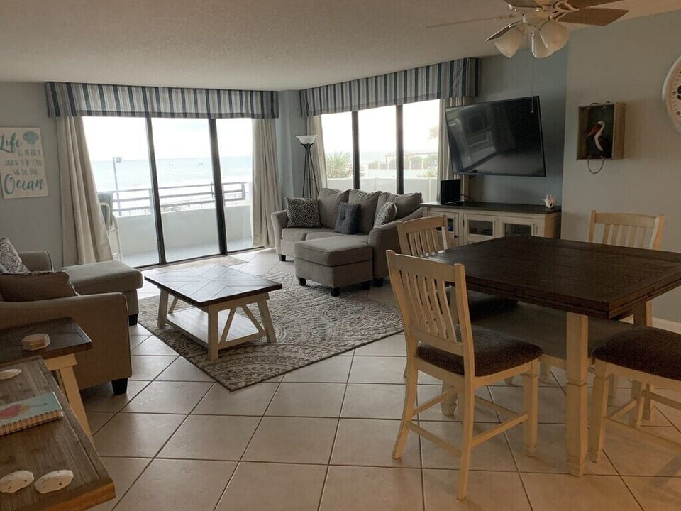 Main Living Area