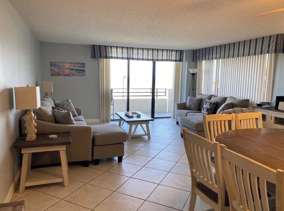 Main Living Area
