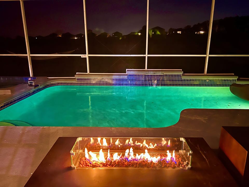 Private OutdooDining with your entertaining private chef dinners with Philip Starck designed chairs for exclusive sit down dinners for up to 24 persons outside and 20 persons inside overlooking private pool & golf. Then sip on a cocktail at Fire Pit.
