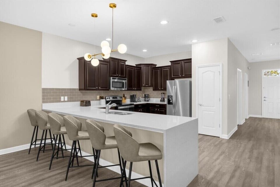 1418 Thunderbird Road (6).jpg