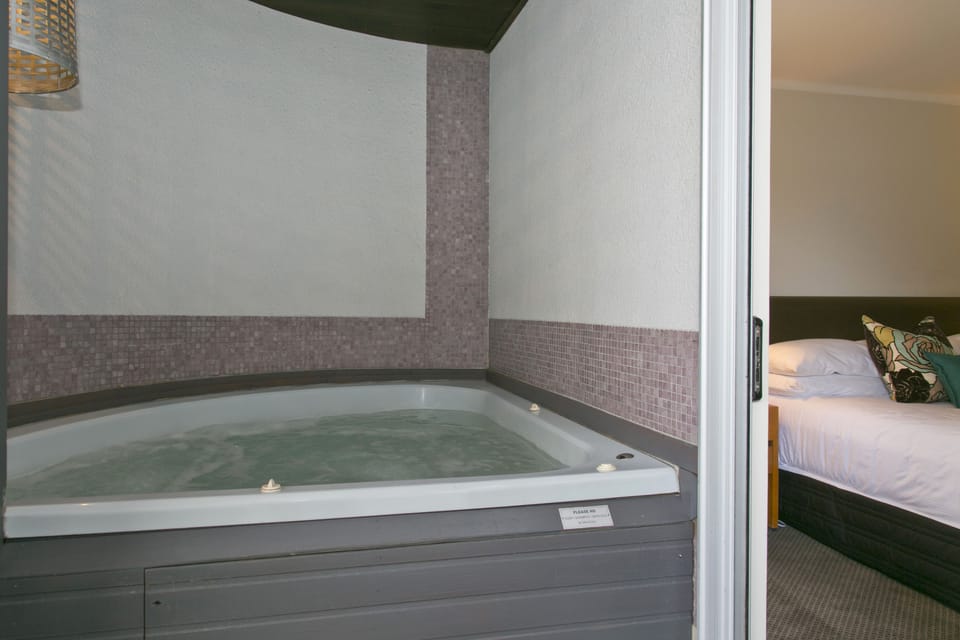 Premium bedding, in-room safe, soundproofing, iron/ironing board