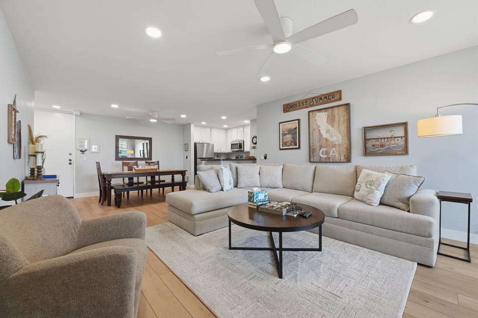 Stretch out on the roomy sectional it makes into a queen bed for extra guests