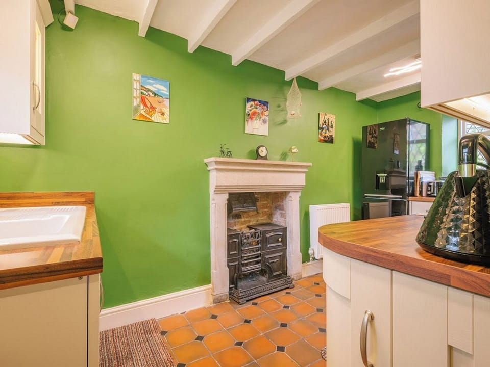 Kitchen | Keepers Cottage, Red Wharf Bay