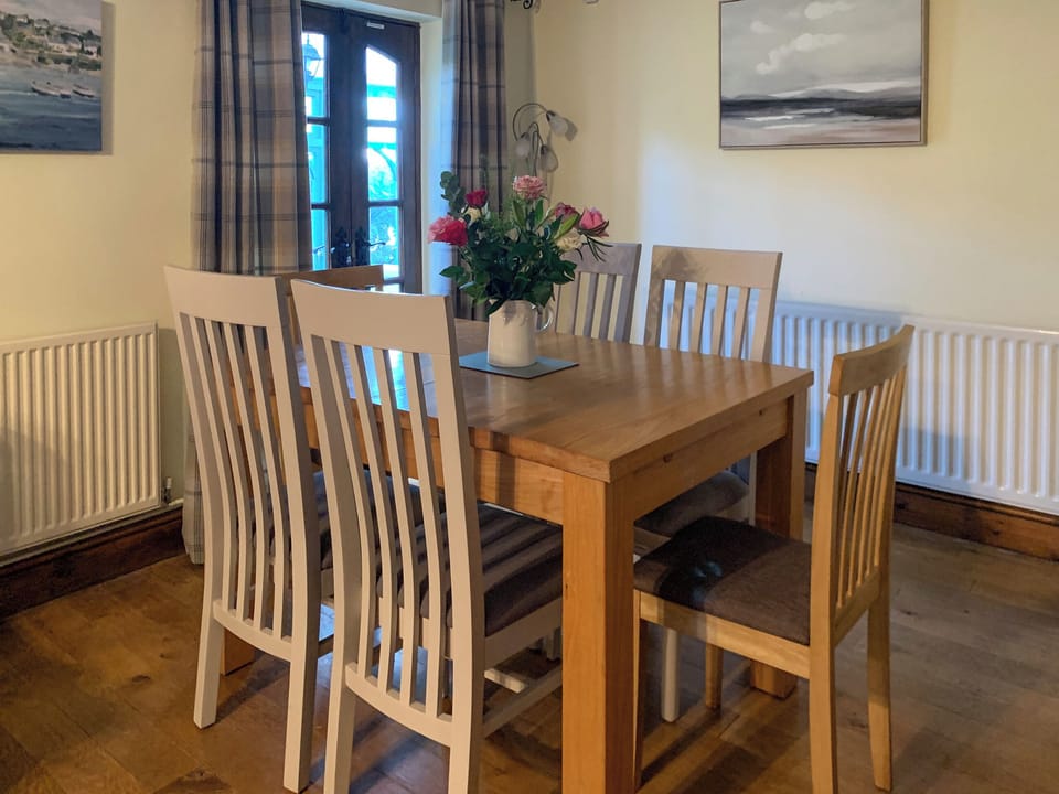 Dining Area | Keepers Cottage, Red Wharf Bay