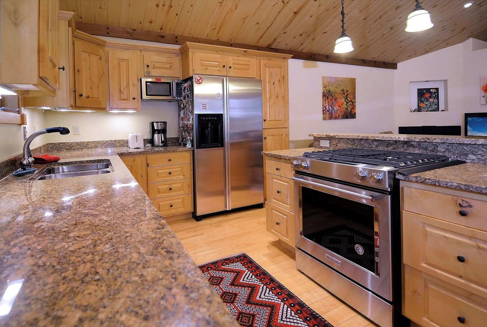 Spacious kitchen