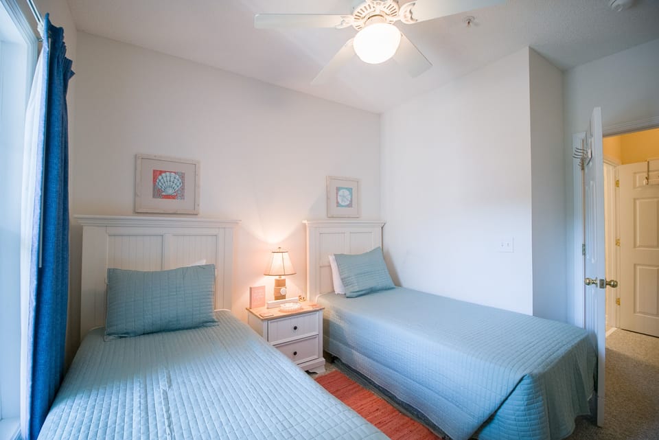 2nd Bedroom w/2 Twins