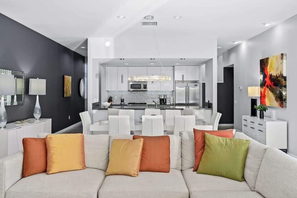 Open concept living room, dining room, and kitchen