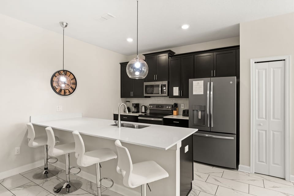 4956 Windermere Ave (10).jpg