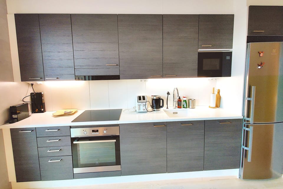 A full kitchen with all amenities