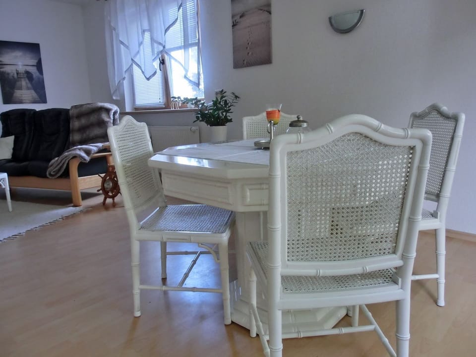 Apartment NH6 - Apartment with 2 sep. Bedrooms for 4 persons opposite the Apartment in Mecklenburg-Vorpommern, Germany