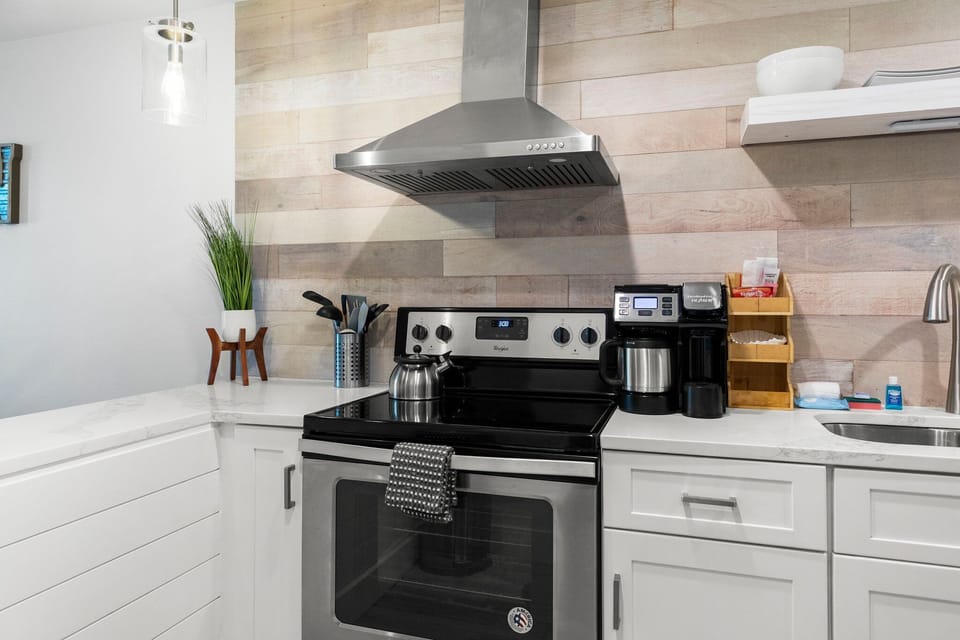 Beautifully updated kitchen with everything you need, including flex brew coffee maker, bring pods or ground coffee