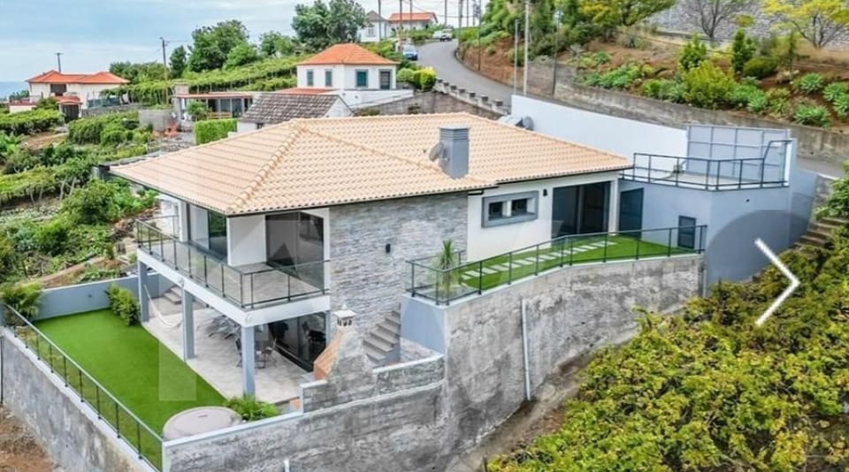 House | Exterior