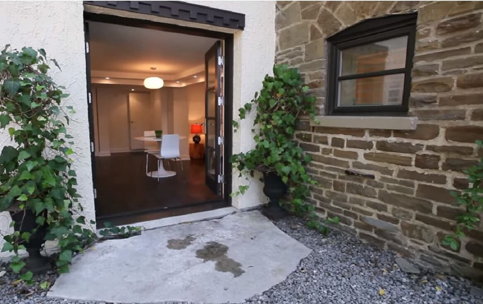 Entrance and patio area