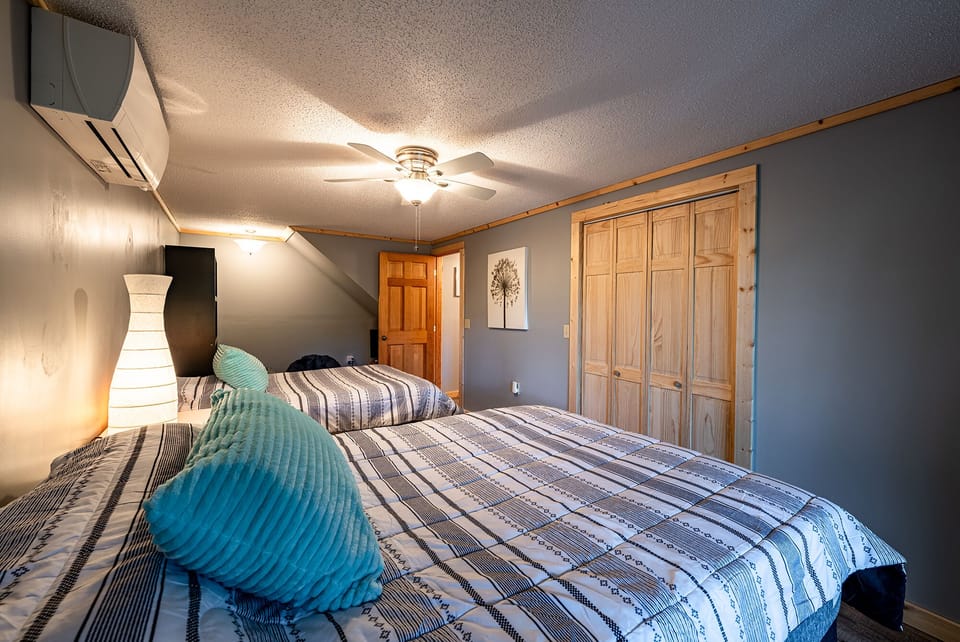 Bedroom 3 with two double size beds