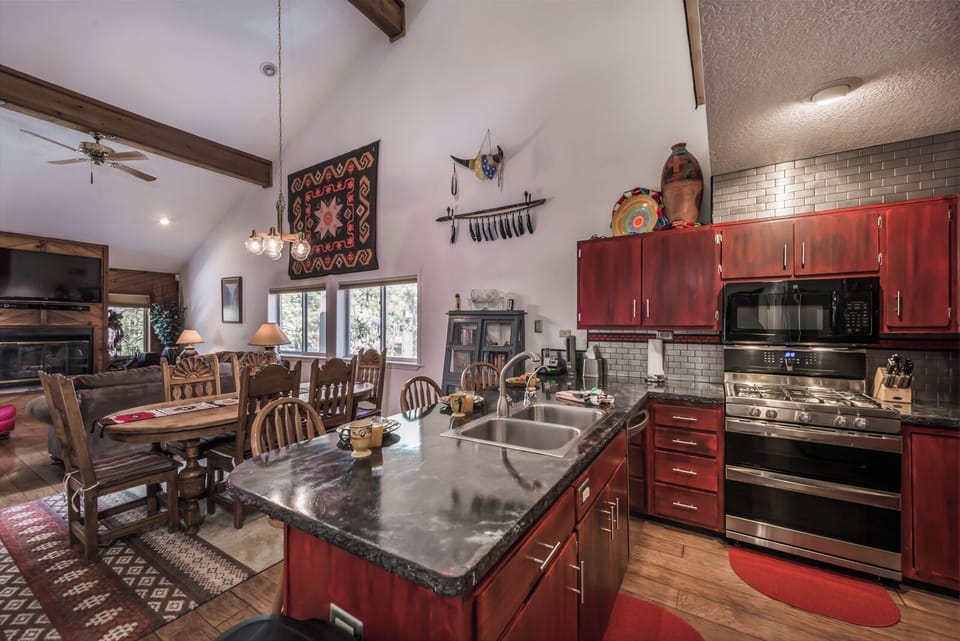 Studio (2 Bedrooms) | Property amenity
