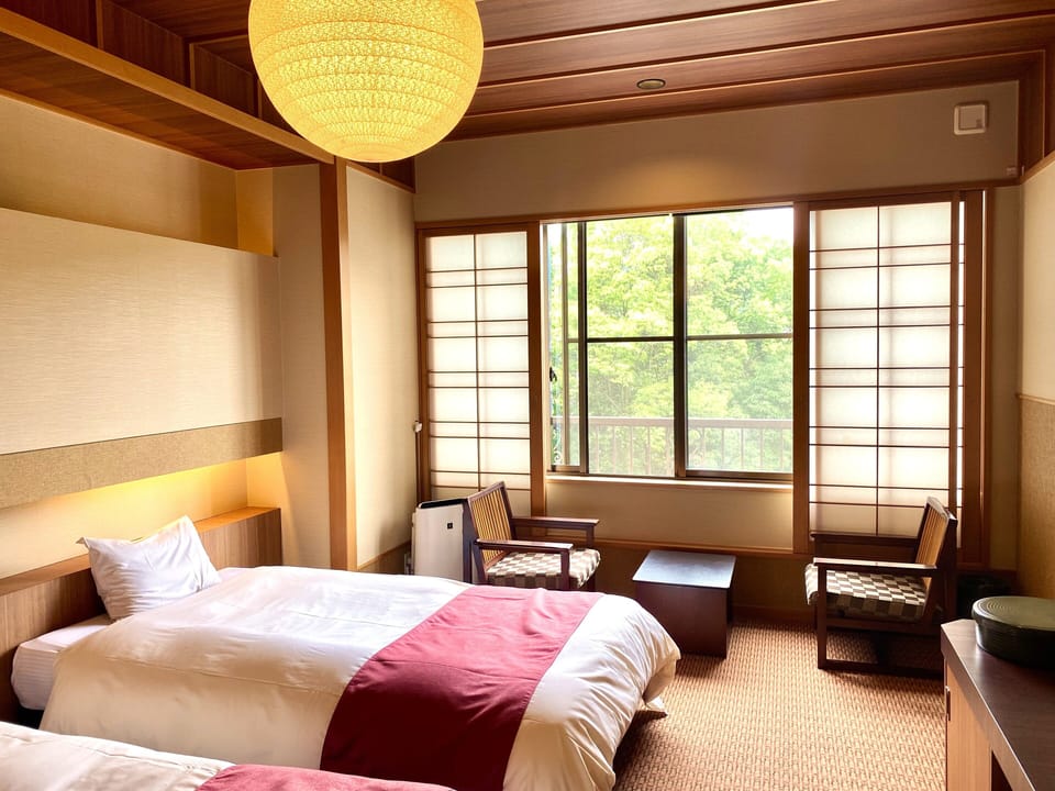 In-room safe, free WiFi, bed sheets