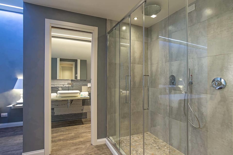 Suite, Jetted Tub | Frette Italian sheets, down comforters, memory foam beds, minibar