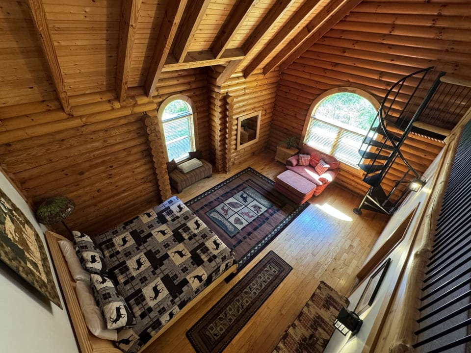 21.1_Mountain_View_Lodge_1st_Choice_Lodging