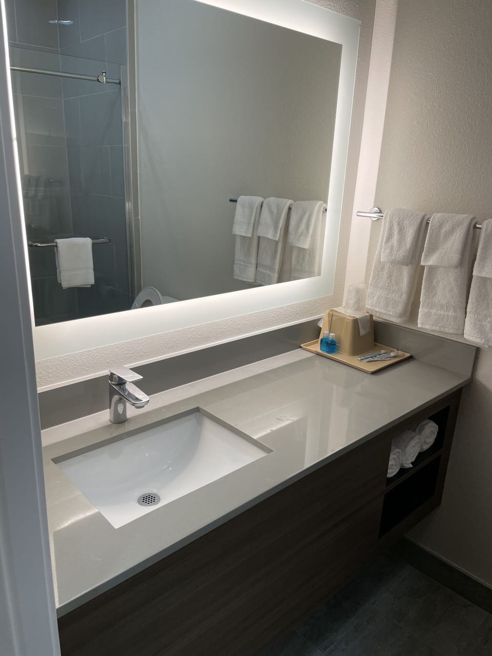 Hair dryer, towels
