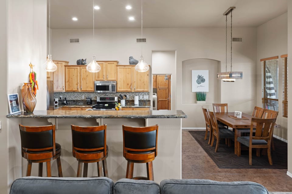 Full Kitchen