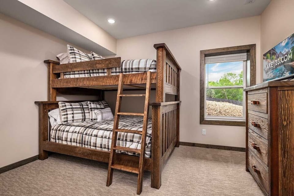 Full over queen bunk room on the lower level