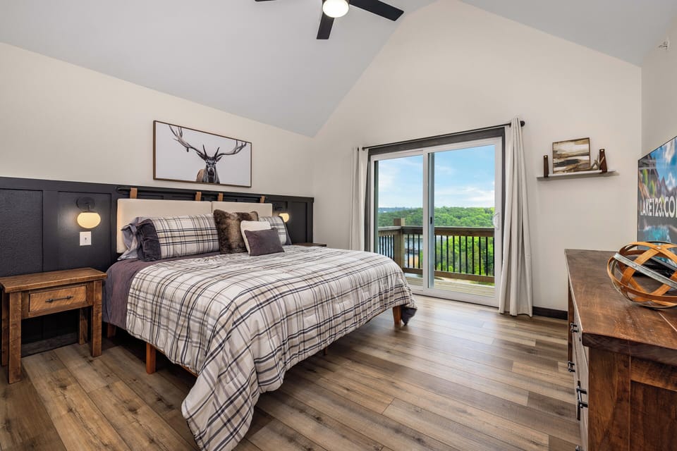 Upper level king suite