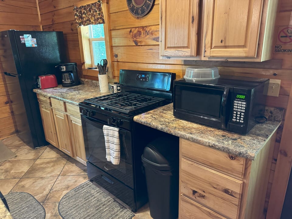 First Choice Lodging - Forrest Edge 10