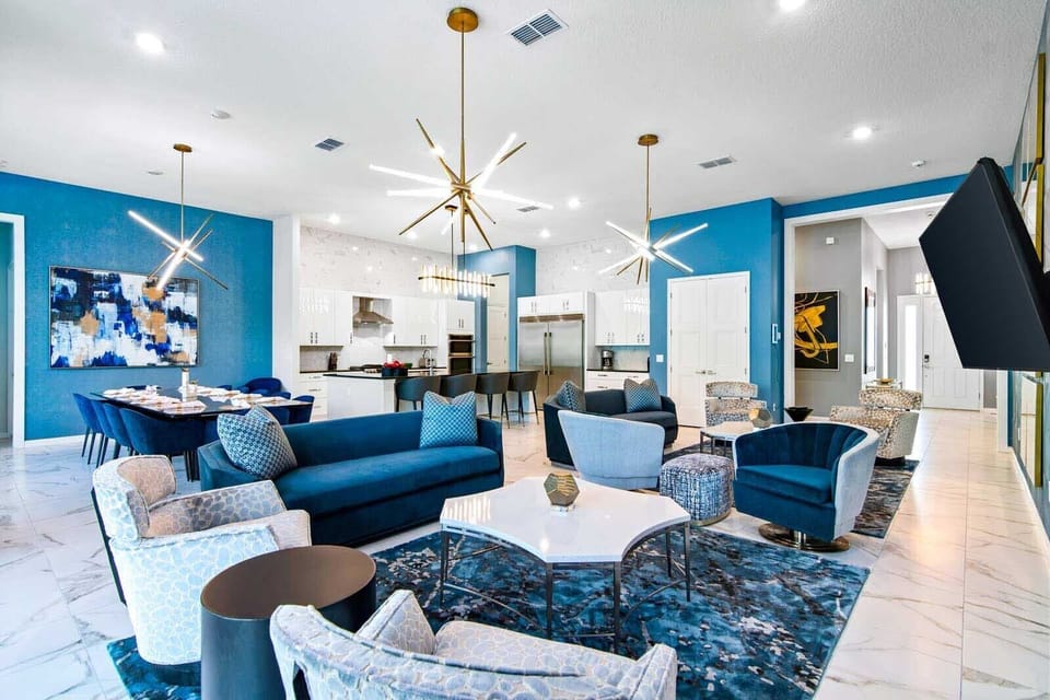 Living Room *Highlight*