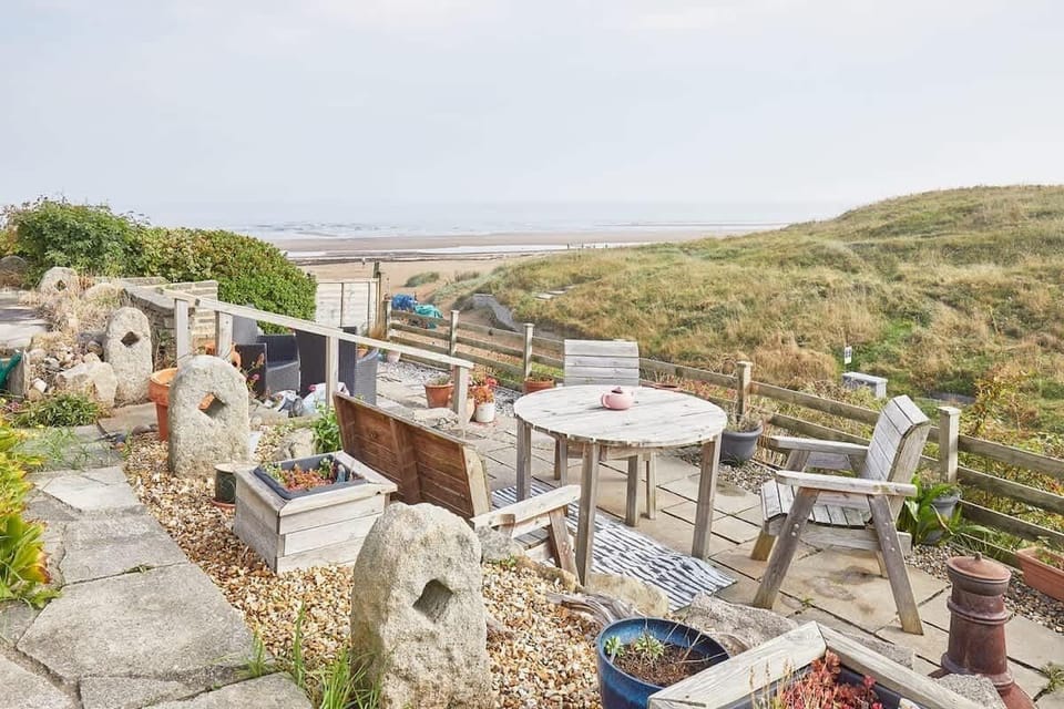 Beach Retreat, Markse-by-the-Sea - Stay North Yorkshire