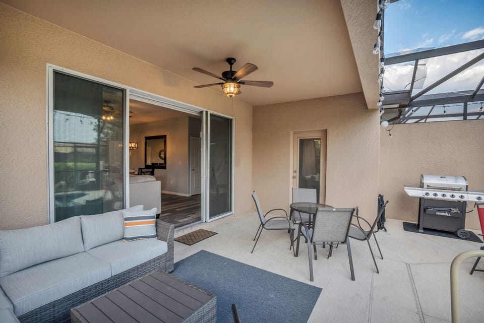 House (5 Bedrooms) | Property amenity