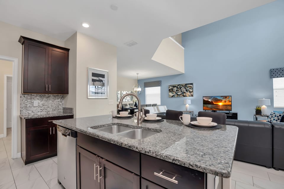 House (5 Bedrooms) | Property amenity