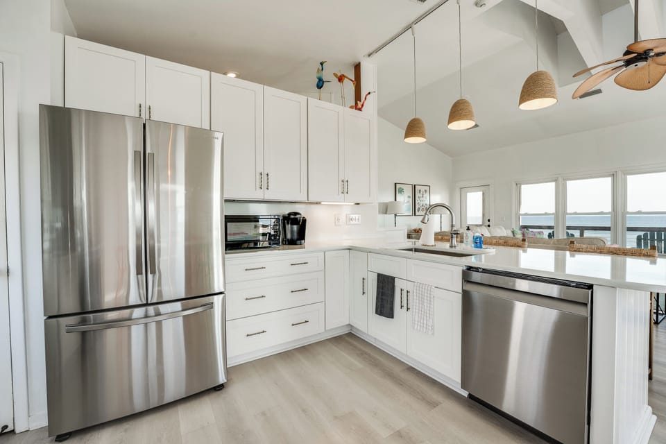 Open Plan Kitchen (main room)