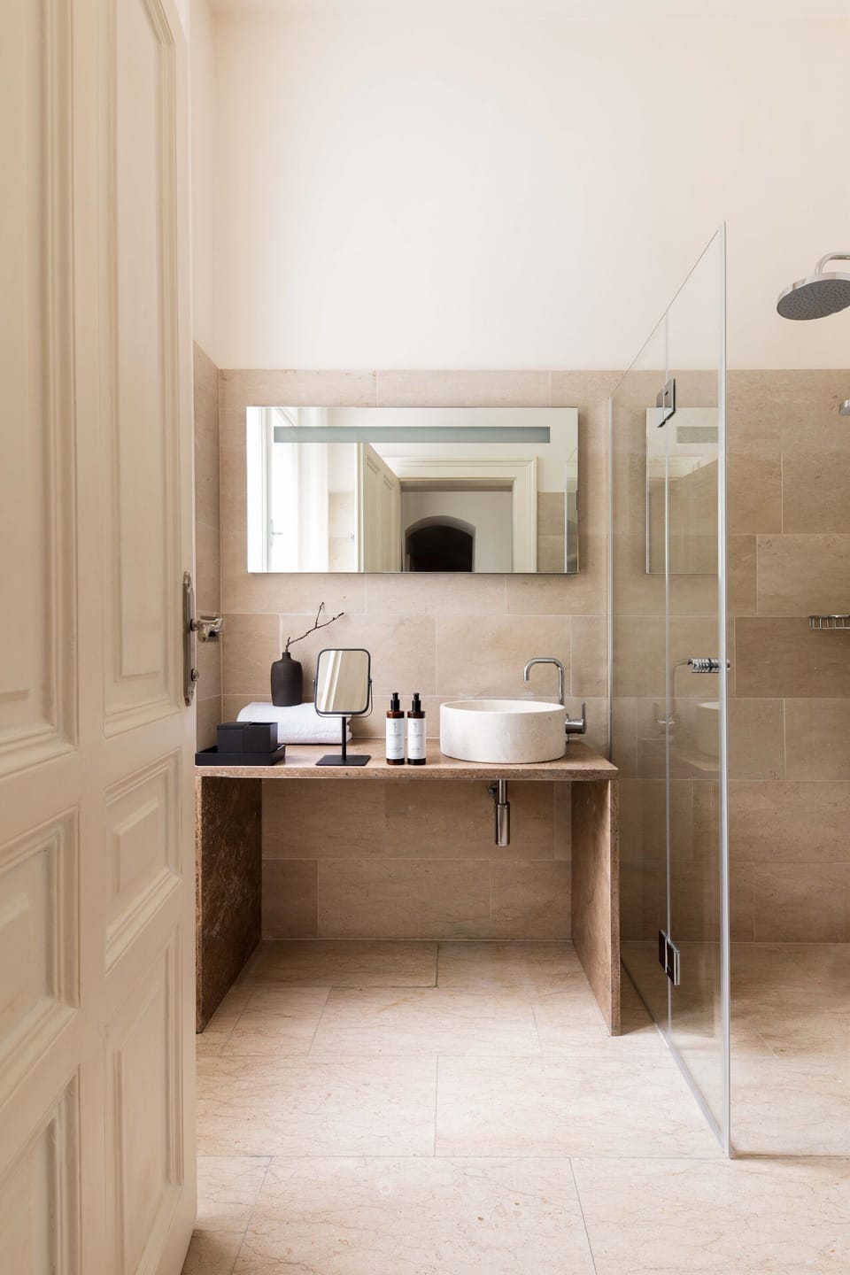 Superior Suite | Bathroom | Hair dryer, slippers, towels, soap
