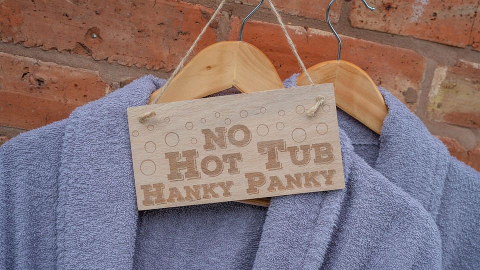 Hot Tub Robes, Swifts Retreat, Bolthole Retreats