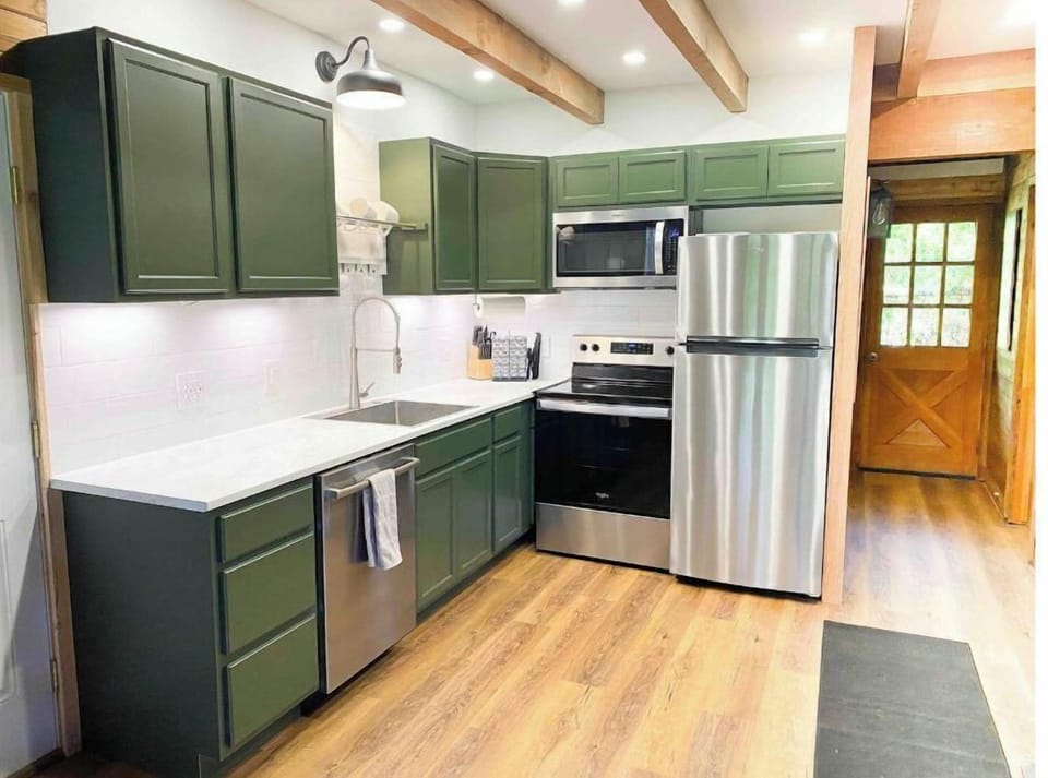 Fully Stocked and renovated Kitchen