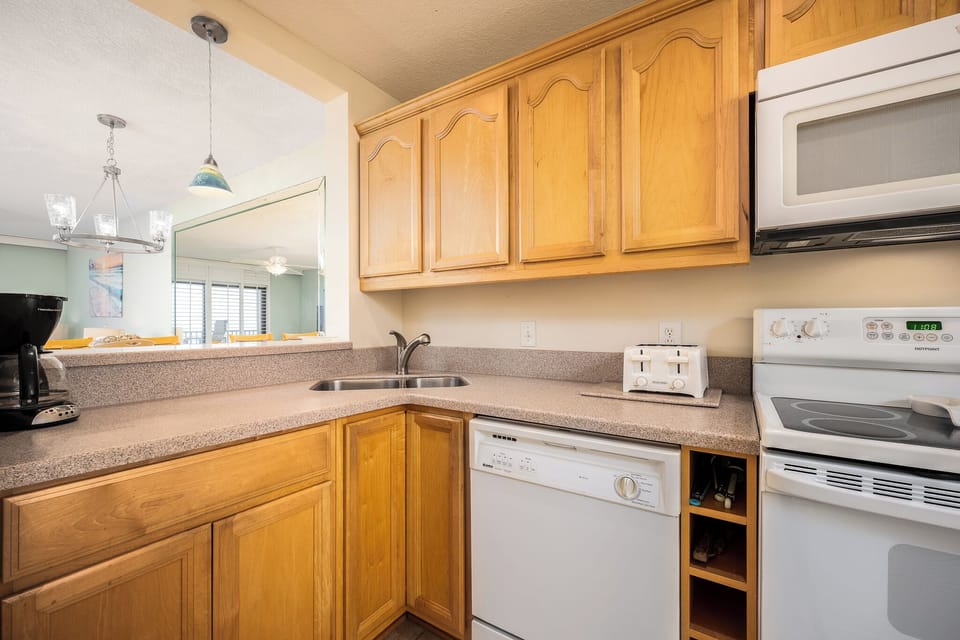 Condo (2 Bedrooms) | Property amenity