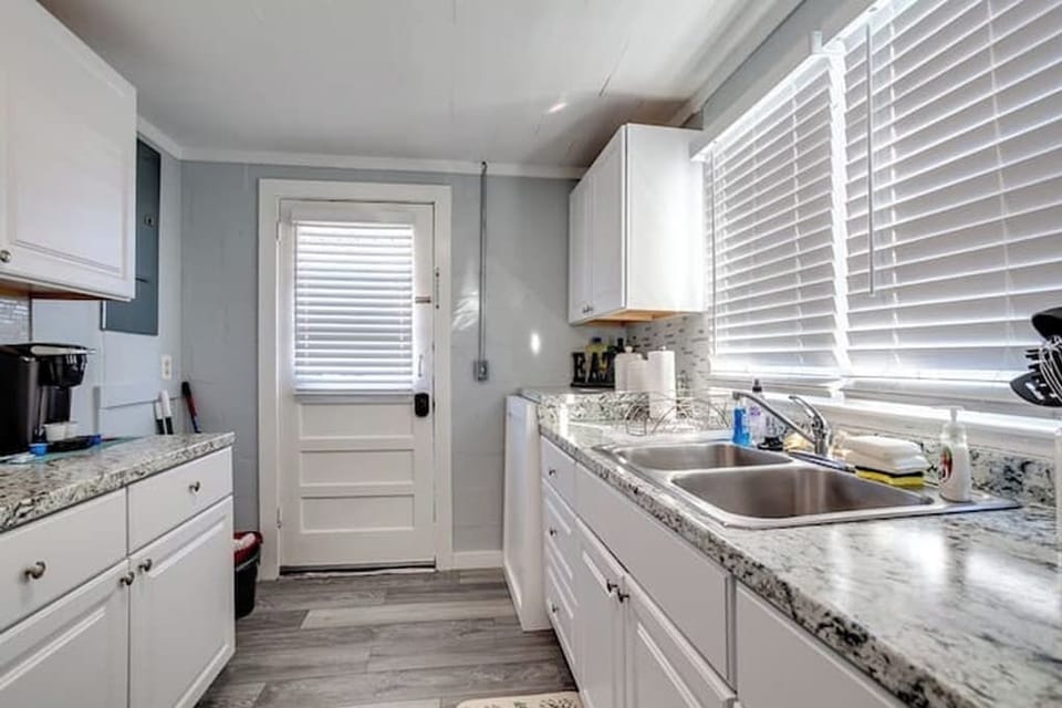 Fully stocked kitchen.